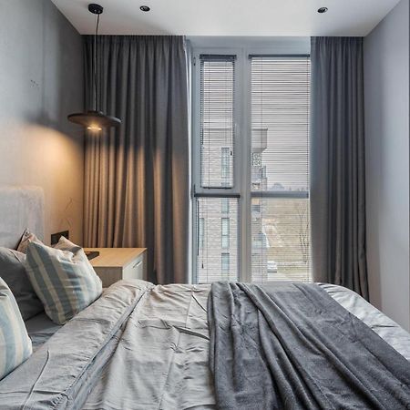 Avalon Time Apartment Lviv Bagian luar foto